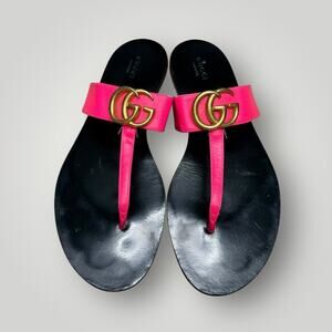 Gucci Women's Pink Leather Thong Sandal sz 40